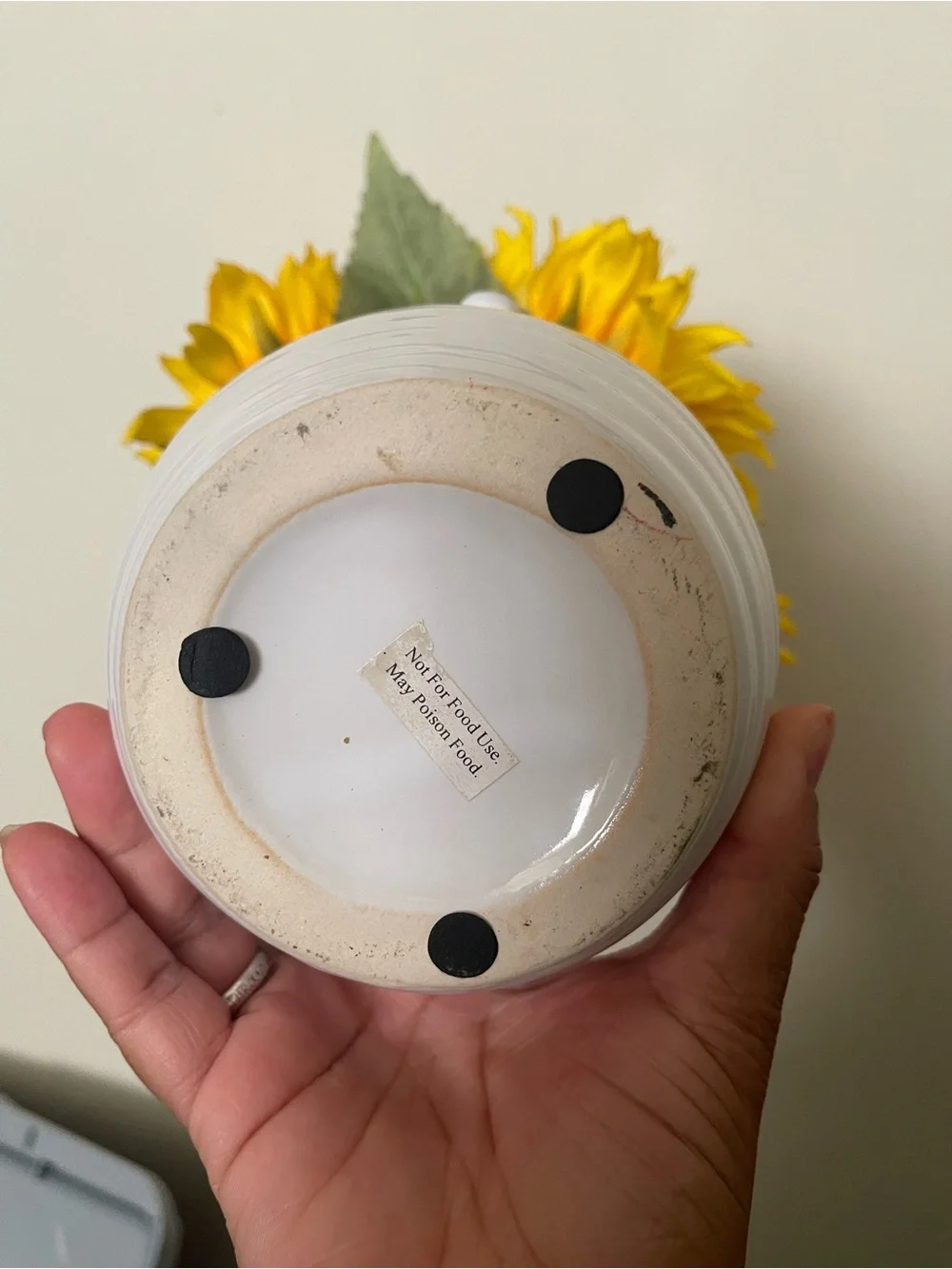 Sunflowers white vase EUC